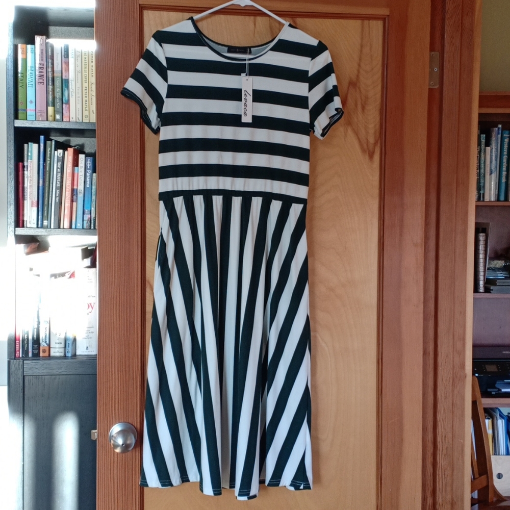 NWT Levaca Dress